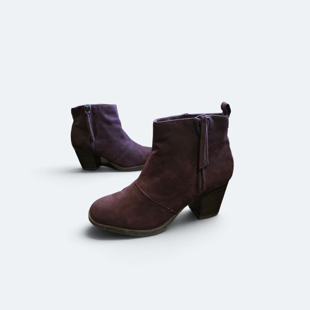 Old Navy Maroon Faux Suede Block Heel Ankle Booties Size 8